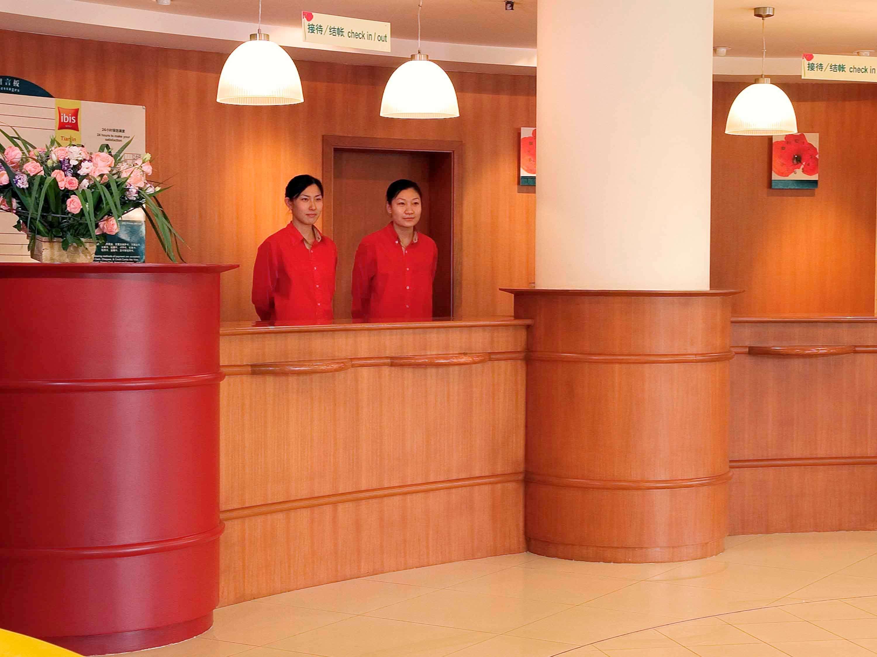 Ibis Tianjin Teda Hotel Exterior foto
